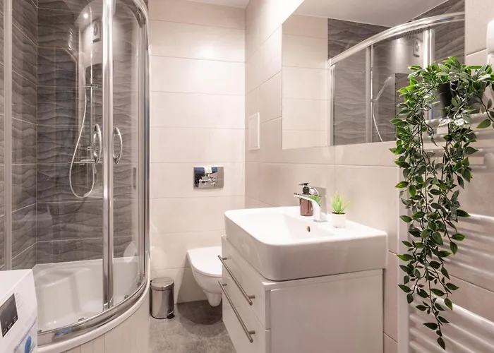 Apartament Stępińska Near Royal łazienki By Mia