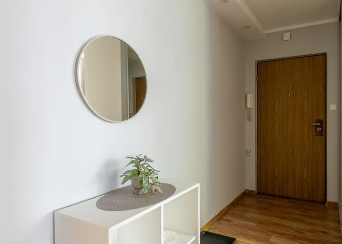 Apartament Stępińska Near Royal łazienki By Mia