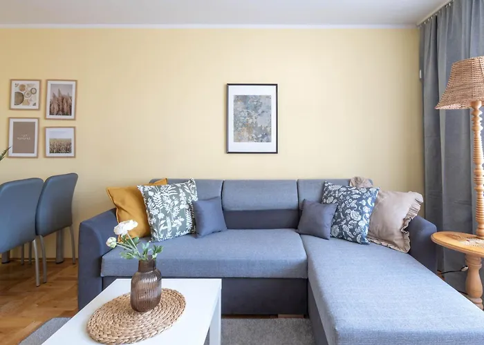 Apartament Stępińska Near Royal łazienki By Mia Warszawa