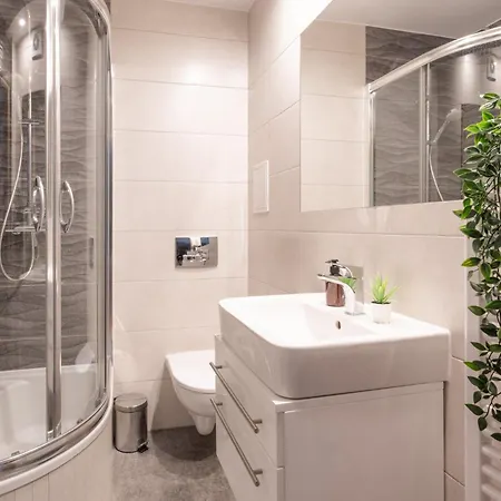 Apartament Mia Stepinska Near The Royal Lazienki