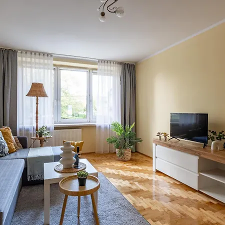 Apartament Mia Stepinska Near The Royal Lazienki *