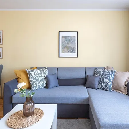 Apartament Mia Stepinska Near The Royal Lazienki Warszawa