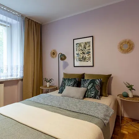 Stepinska Apartment Near Royal Lazienki By Mia ワルシャワ