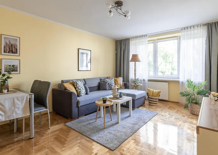 Stępińska Near Royal łazienki By Mia Apartament *