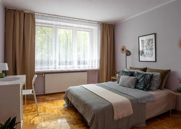 Stępińska Near Royal łazienki By Mia * Warszawa